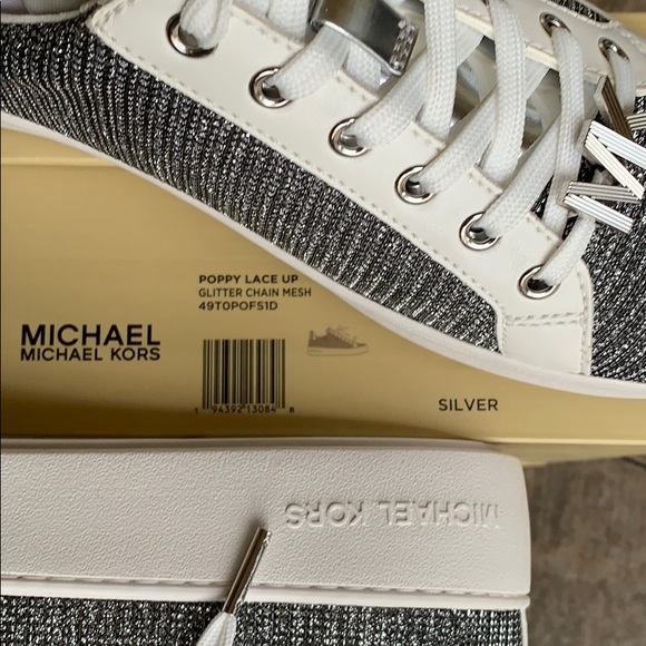 MICHAEL KORS POPPY LACE UP GLITTER CHAIN MESH SILV - Picture 16 of 16